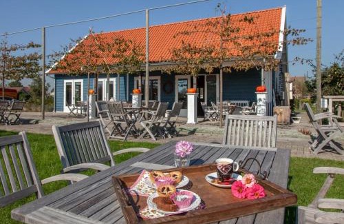 Koudekerke Casa | Stylish Zeeland Stay BBQ
