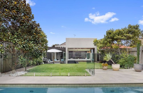 Maroubra Casa | Stylishly renovated 3BR characterful home with pool
