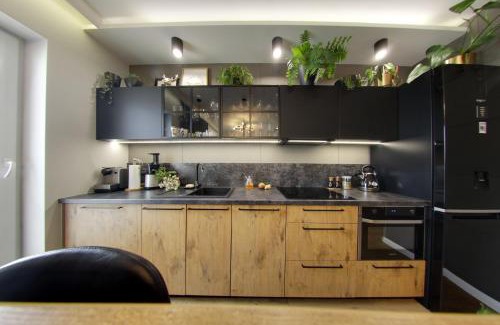 Kielce Apartamento | Stylowy Loft Apartament z Tarasem i Garażem