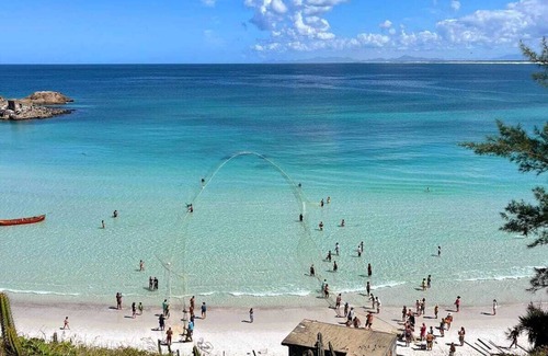 Taio Apartamento | Suíte Privativa Praia dos Anjos