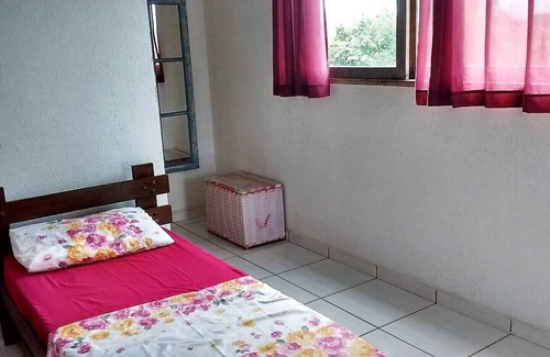 Bairro da Enseada Cama Y Desayuno | Suíte 2 com piscina e wi-fi em Caraguatatuba