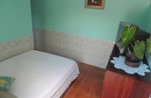 Bairro da Enseada Cama Y Desayuno | Suíte 5 com piscina e wi-fi em Caraguatatuba