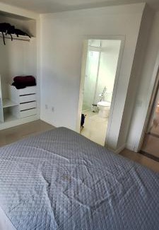 Centro Casa | Suíte 50 metros da praia, 10 km Beto Carrero e BC, local compartilhado