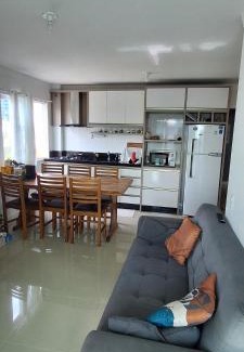 Centro Casa | Suíte, 50m praia, 12km Beto Carrero e BC