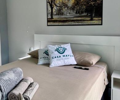 Capoeiras Casa | Suíte Conforto com AR, TV e sacada em Florianópolis