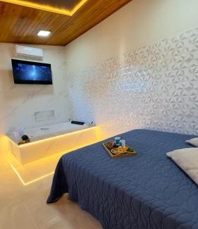 Piratuba Casa | Suíte dos Sonhos - Suíte climatizada - Romântica, única e meio à natureza!