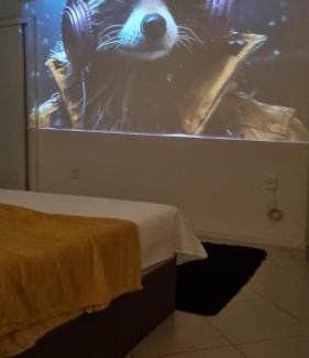 Tijucas Cama Y Desayuno | Suíte Master,Quarto Ar condicionado,Tela Cinema 150" Netflix, Globo Pousada Tijucas Lua Encantada