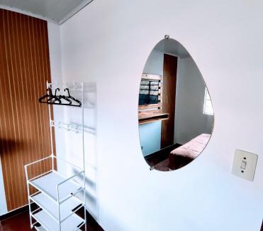 Vila Telma Casa | Suíte Nosso Abrigo - Jaguaribe 2km do Capivari