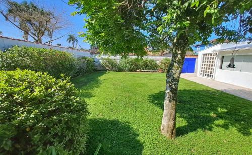 Balneario Praia do Pernambuco Casa | Suítes com Wi-fi - Lindo jardim - Praia Pernambuco