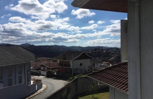 Abernessia Casa | Suítes Refúgio do Sossego - Campos do Jordão