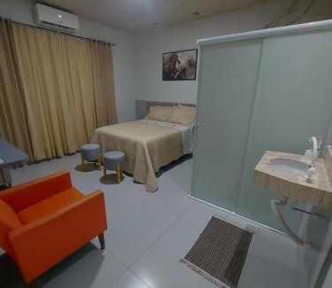 Goianesia Casa | Suítes Vivence