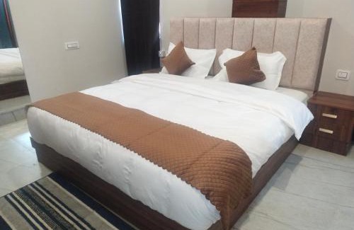 Dehradun Hotel | SU CASA Banquets & Hotel