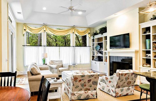 Heritage Woods Condominio | Su Casa by Five Star Properties