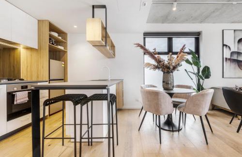 Prahran Apartamento | Suave Condo in Trendy PrahranSteps to Greville St
