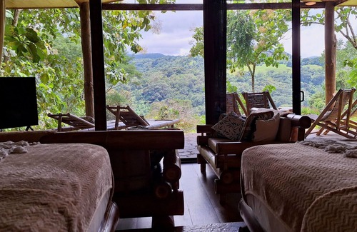 Dominical Cabina | Suave Vida Getaway - Guesthouse