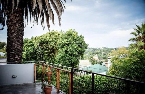 Greater Johannesburg Metropolitan Area Casa | (Sub)urban retreat