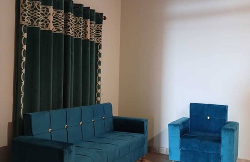 Gulshan-e-Iqbal Casa | Subhan Palace Guest House Karachi