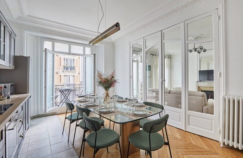Quartier de la Porte-Saint-Denis Apartamento | Sublime Apartment in the Heart of Paris