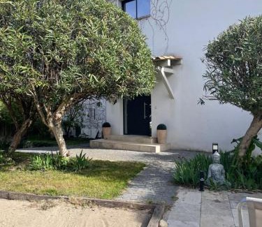 Cros-de-Cagnes Apartamento | Sublime haut de villa aperçu mer/hippodrome/