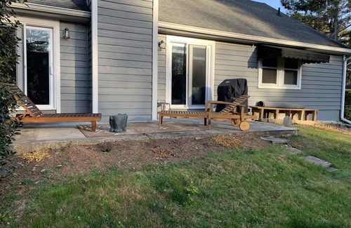 Berkeley Lake Casa | Suburban Home close to shopping, restaurants, parks, and 30 min. to Atlanta City