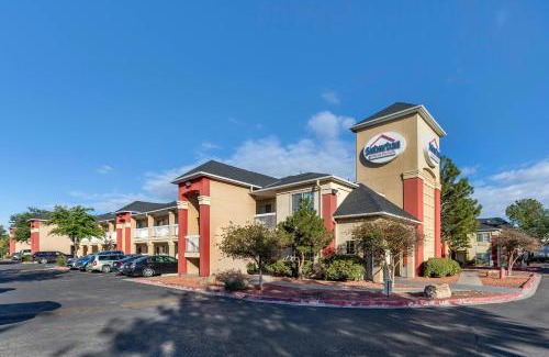 Northeast Heights Hotel | Suburban Studios Albuquerque Uptown