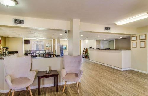 Kingsland Hotel | Suburban Studios Hotel Kingsland Near I-95