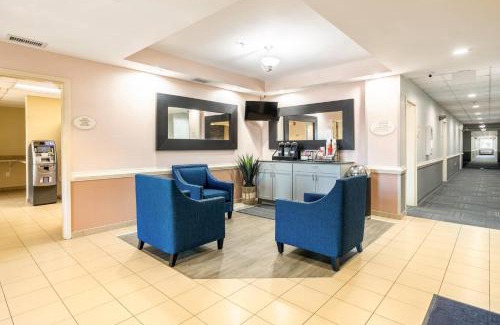 Jacksonville Hotel | Suburban Studios Near Camp Lejeune