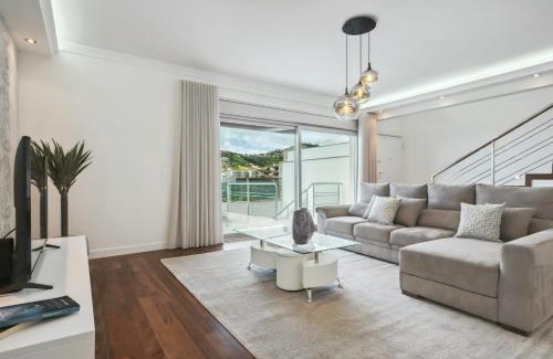 Sao Roque Casa | Suburban Views by Homie
