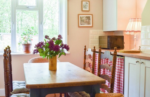 Basingstoke Cabaña | Such a stunning and rural location, perfect for long walks and relaxing.