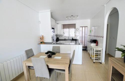 Sucina Casa | Sucina 2 Bed Bungalow walking distance of tow