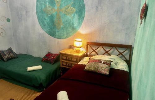 Lacapelle-Biron Cama Y Desayuno | Suditi Divine Home B&B
