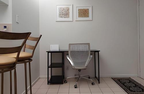 Sudoeste e Octogonal Apartamento | Sudoeste, com rede na varanda e excelente local!