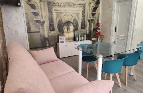 San Andres-San Pablo Apartamento | "Sueños de Azahar" Palacio Viana con cochera para vehículos medianos y wifi