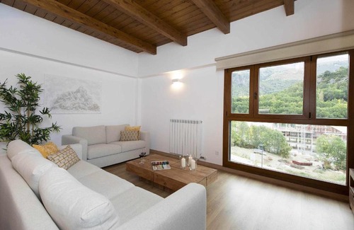 Panticosa Apartamento | Sueños del Garmo by BeValle