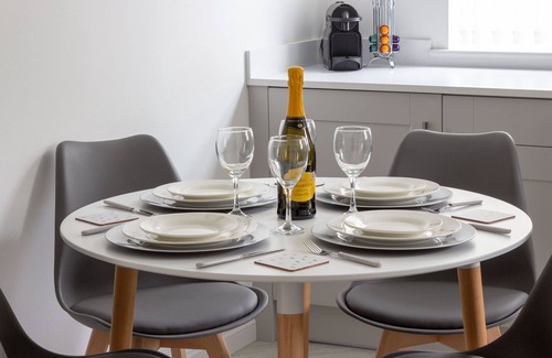 Ipswich Apartamento | Short Breaks - Weekend Getaways - Midweek Breaks & Business Trips - 5★ Reviews