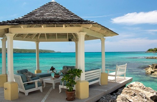 Discovery Bay Villa | SUGAR BAY ON THE BEACH JAMAICA - Villa de lujo de 5 dormitorios frente al mar en Discovery Bay - Staff inc