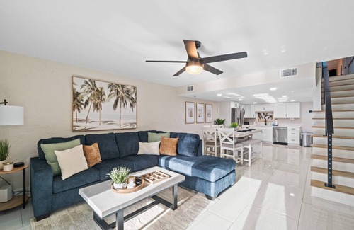 Panama City Beach Condominio | Sugar Beach by Book That Condo