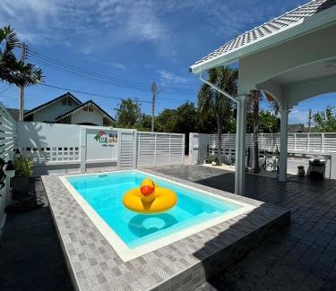 Muang Villa | Sugar Beach Pool Villa Bangsaen