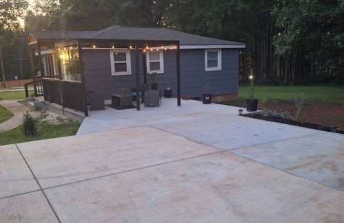 Charlotte Casa | Sugar Creek Corner