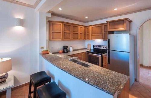 Mount Standfast Apartamento | Sugar Hill A103, St. James by Personal Villas - Offers Magnificent Clubhouse