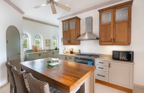 Mount Standfast Villa | Sugar Hill - Fiddlesticks 3 Bedroom Villa