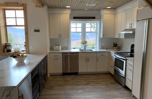 Margaretville Casa | "Sugar Mountain" Is a brand new home with magical views and breathtaking sunsets