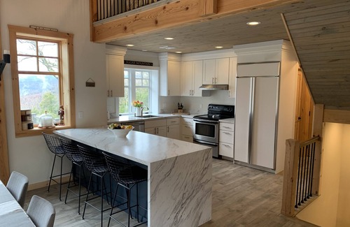 Margaretville Casa | "Sugar Mountain" Is a brand new home with magical views and breathtaking sunsets