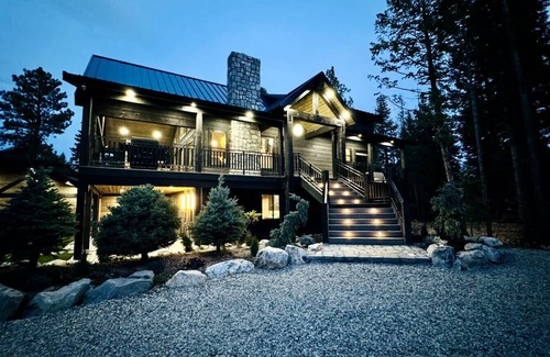 Duck Creek Village Cabina | Sugar Pine Chalet- Spa | Sauna | Game Room | Fire Pit | Zion / Bryce