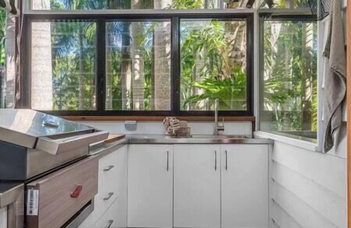 Broken Head Casa | SUGARCANE COTTAGE - Broken Head - Couples Retreat
