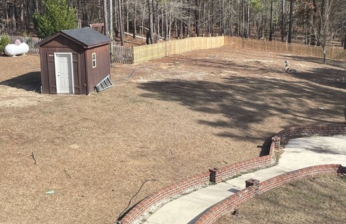 Hopkins Casa | Sugarland "The Perfect Stay …Pontoon Ready”