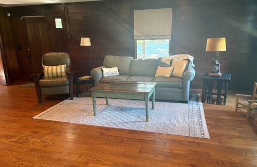 Mamers Otro | Sugarneck Resort~Privacy awaits