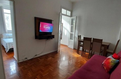 Zona Sul Apartamento | SUH Botafogo 03 Great Bars and Shopping