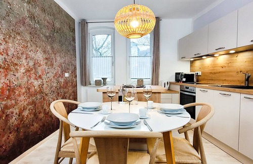 Suhl Apartamento | Suhl - Zentral Bahnhof Congress Parkplatz