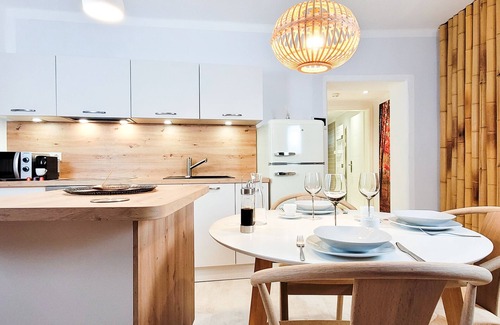 Suhl Apartamento | Suhl - Zentral Bahnhof Congress Parkplatz